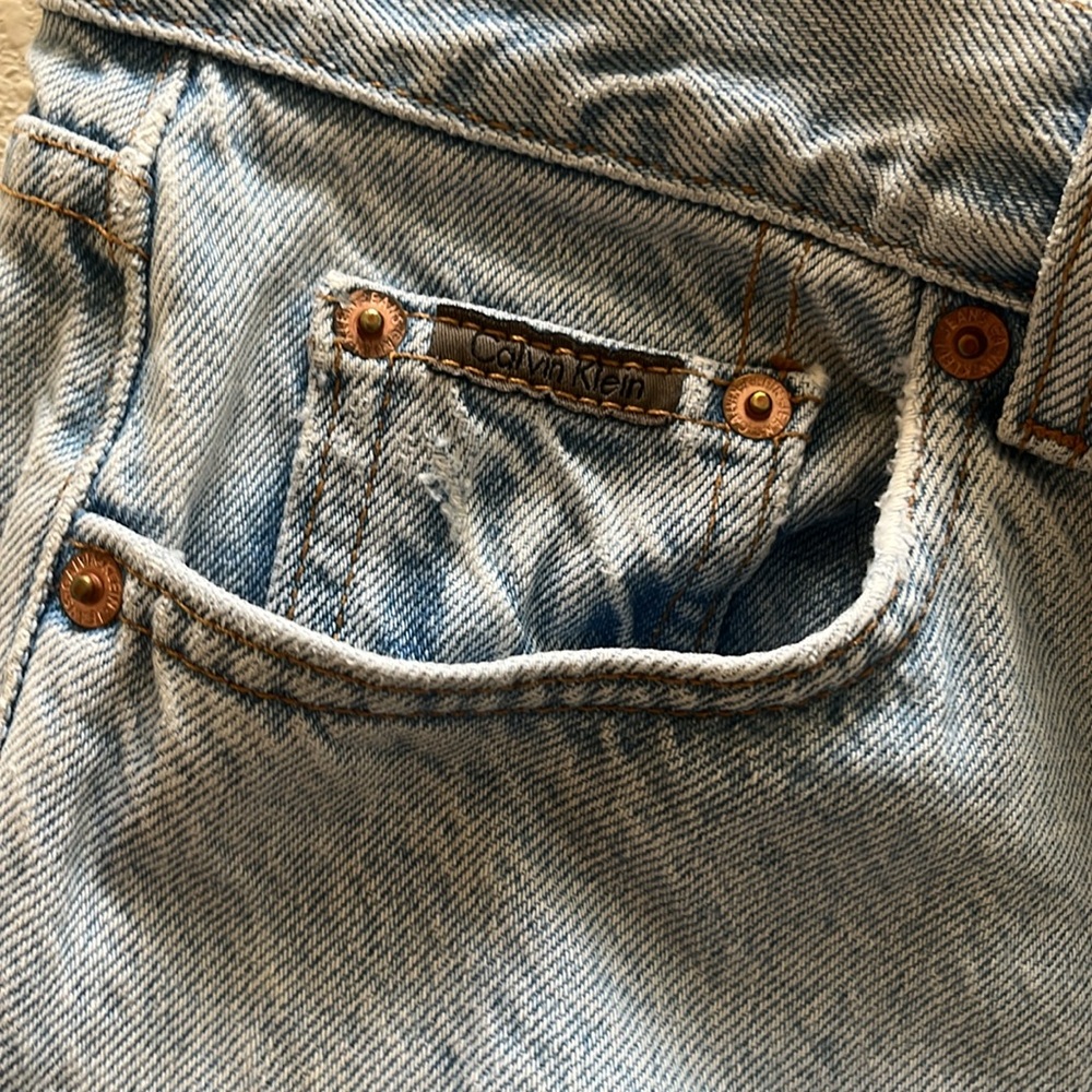 VINTAGE Calvin Klein | Women's High Rise Light Denim Jeans - Picture 4 of 6